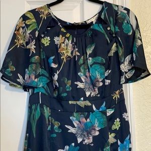 Willow and Clay Blue Floral Midi Dress